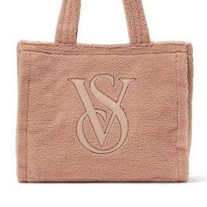 VICTORIA SECRET Large Tote Cozy Plush Fleece Bag Sherpa Plush Warm Brown women's